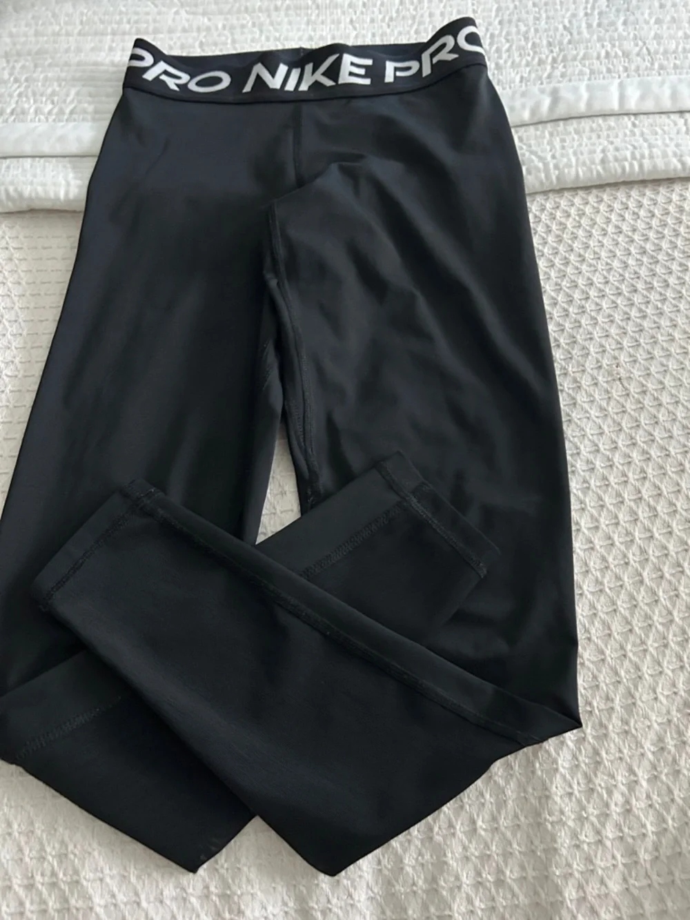 Nike Pro Athletic Leggings - Picture 3 of 10